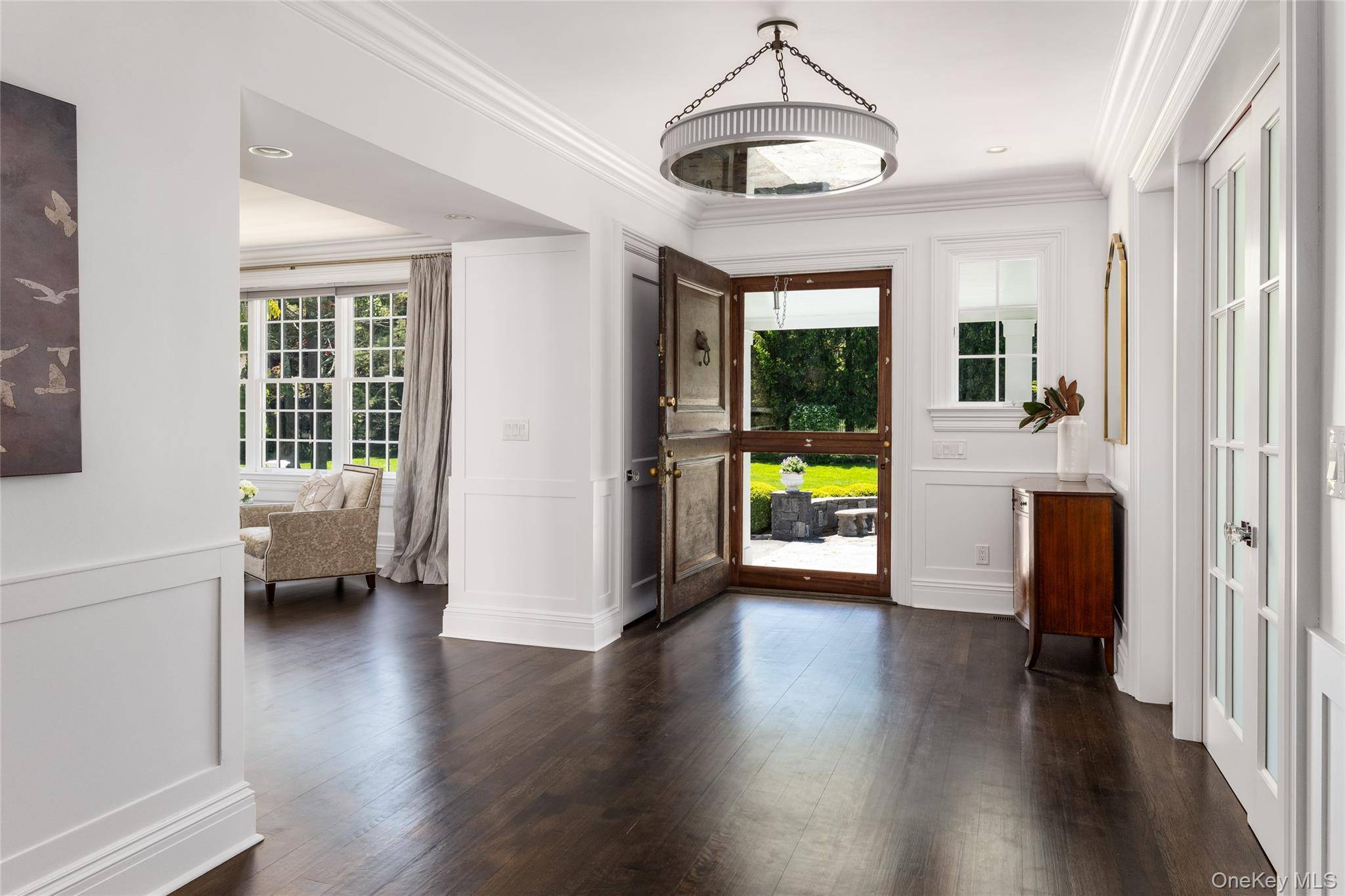 7 Bedroom Home for Sale in RYE - New York - USA - 8