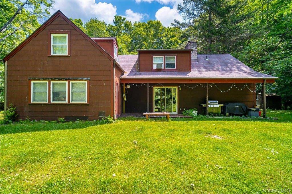 Casa de 7 Dormitorios en Venta en Salt Point - Nueva York - EE. UU. - 1
