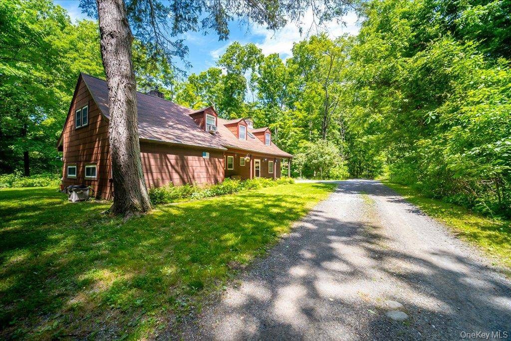 Casa de 7 Dormitorios en Venta en Salt Point - Nueva York - EE. UU. - 4