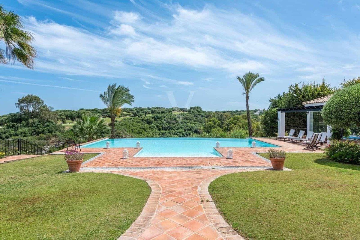 Maison de 7 Chambres à Vendre à Sotogrande, Costa del Sol - 3