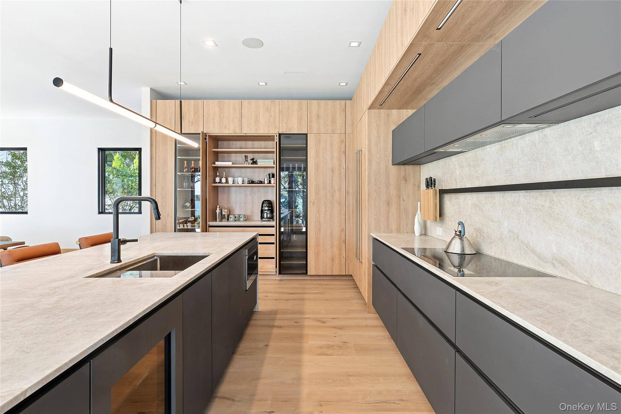 Casa de 8 Dormitorios Frente al Mar en Venta en East Hampton - NY - EE. UU. - 8