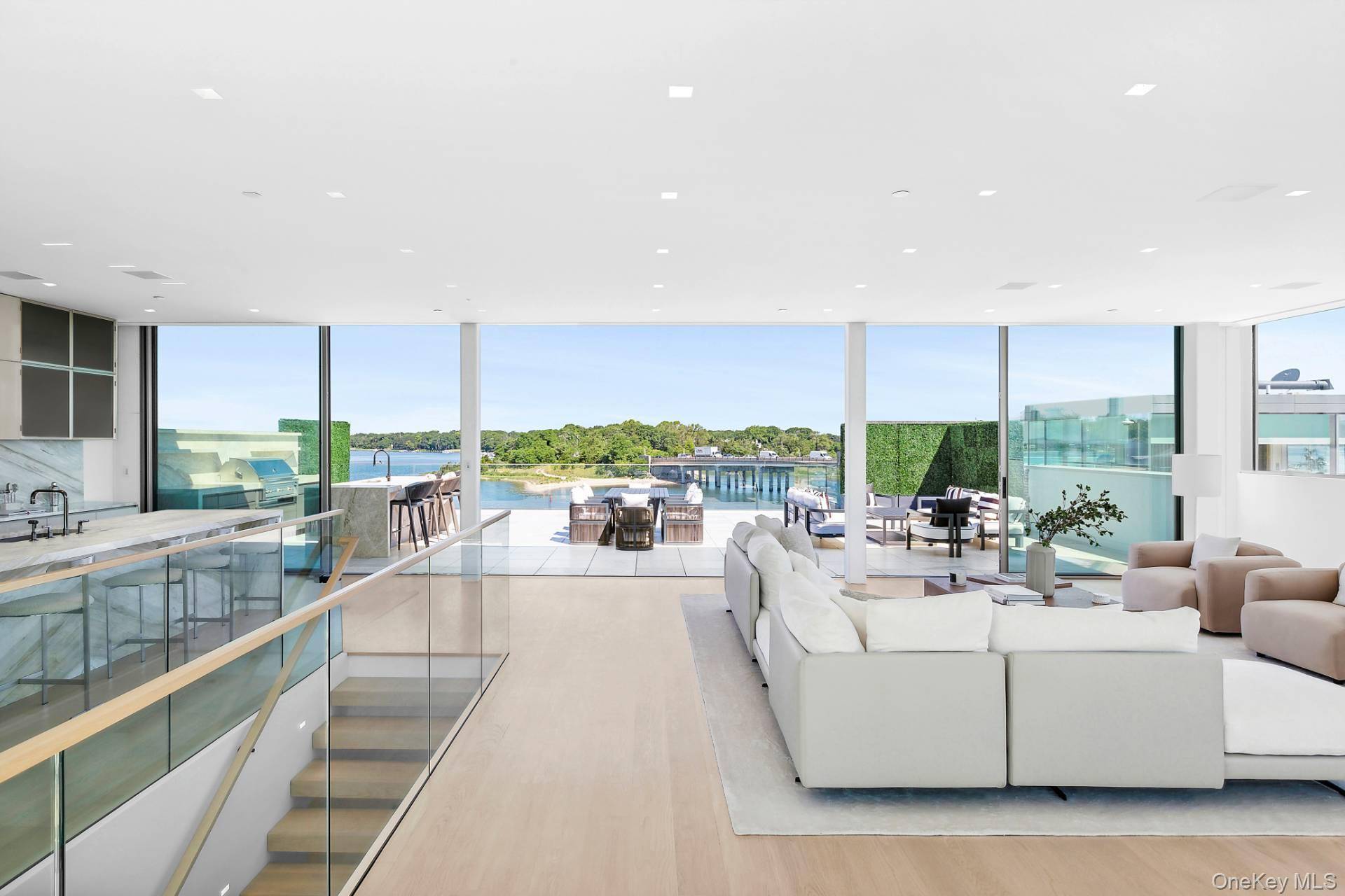 Maison 8 Chambres en Bord de Mer à Vendre à Sag Harbor - New York - USA - 5