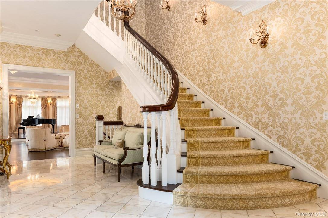 Casa de 8 Dormitorios en Venta en Armonk, NY, EE. UU. - 4