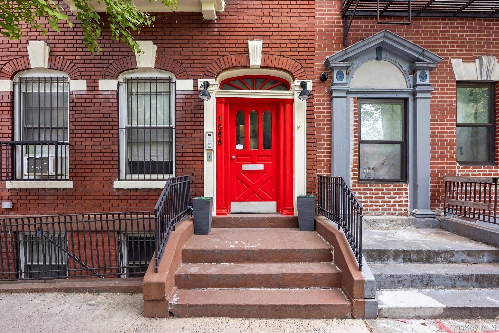 Casa com 8 Quartos à Venda em Bronx - Nova Iorque - EUA - 3