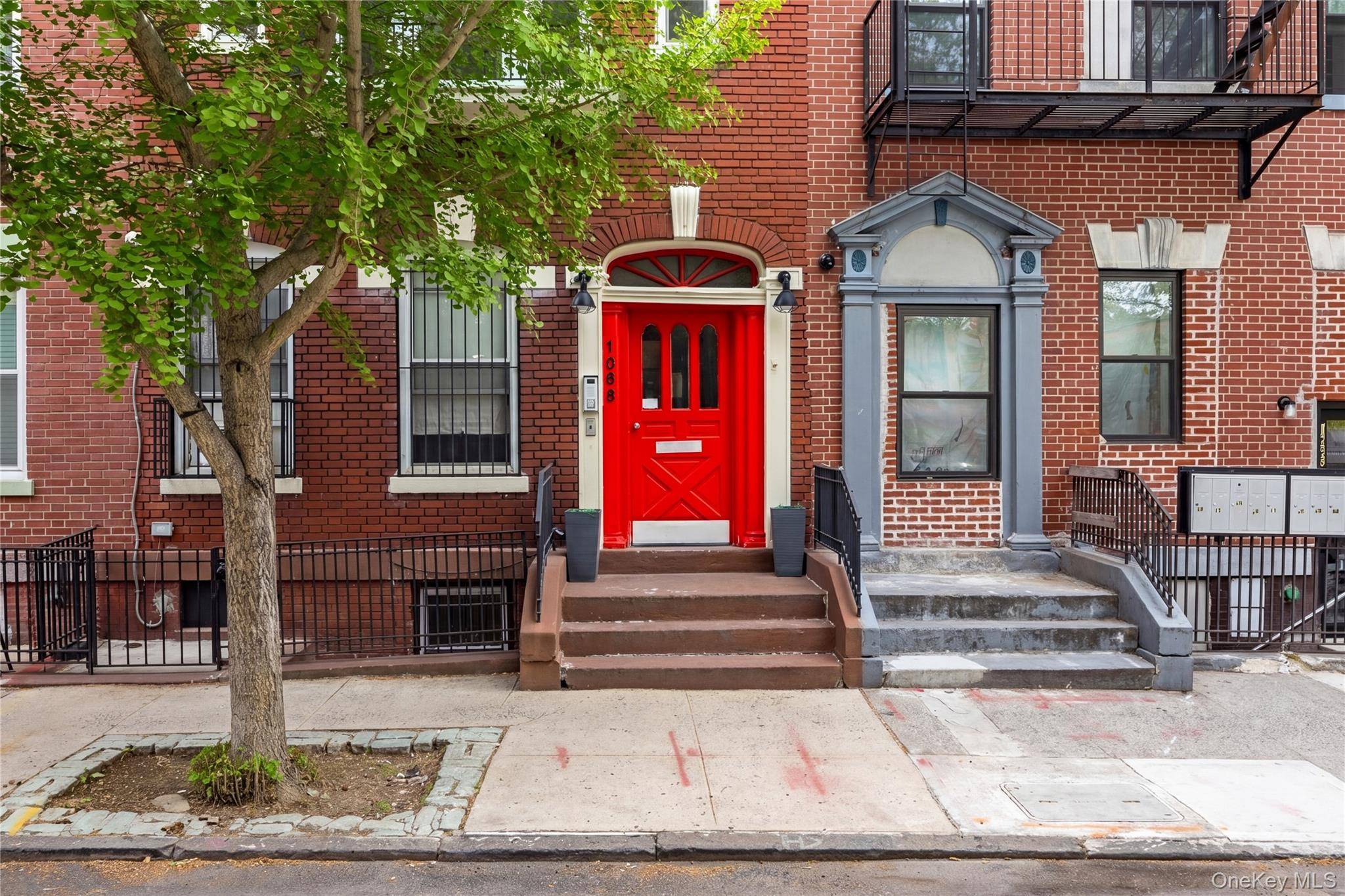 Casa com 8 Quartos à Venda em Bronx - Nova Iorque - EUA - 4