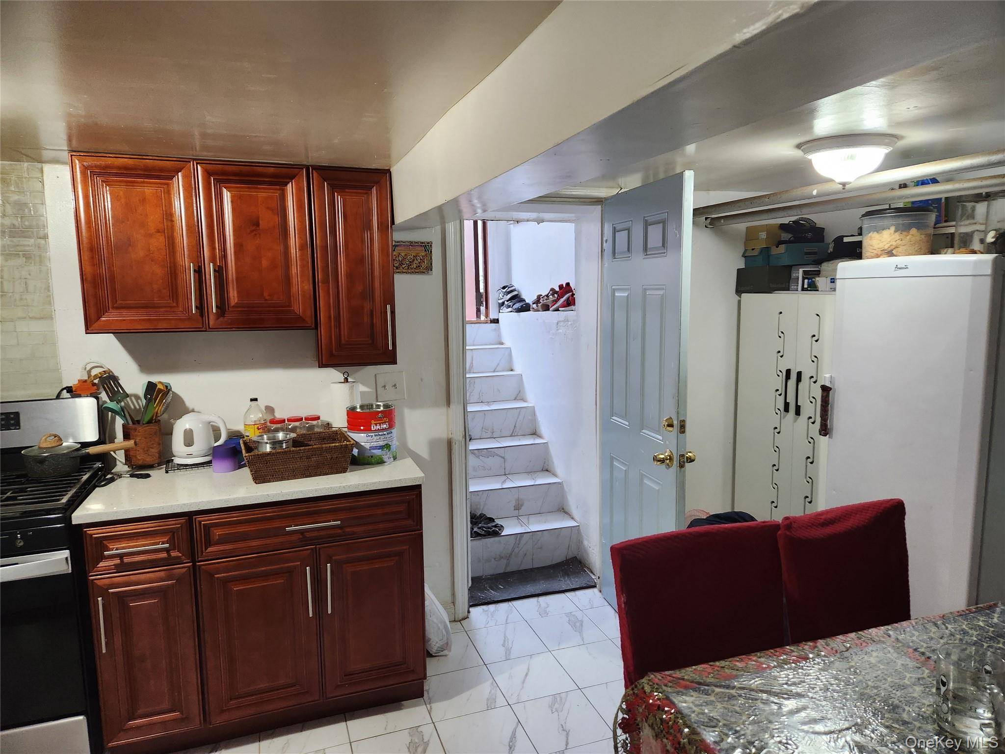 8 Bedroom Home for Sale in Brooklyn - New York - USA - 5