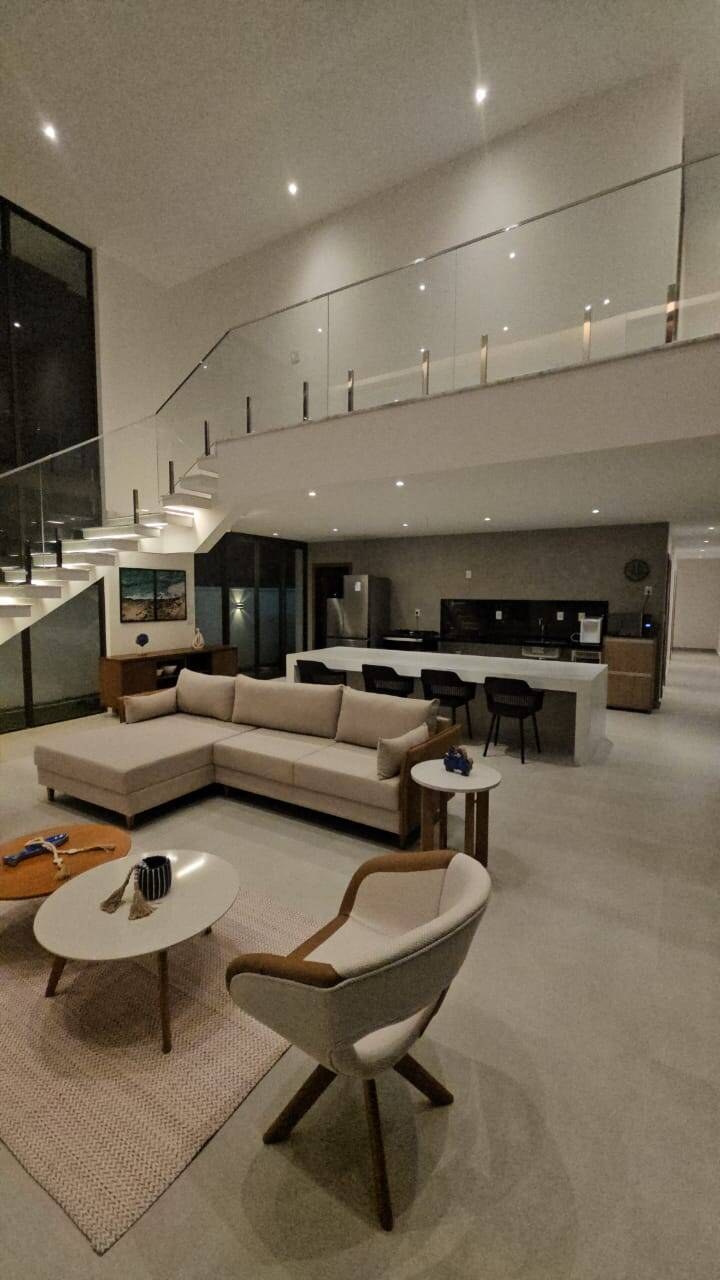 Casa com 8 Quartos à Venda em Camaçari - Bahia - Brasil - 4