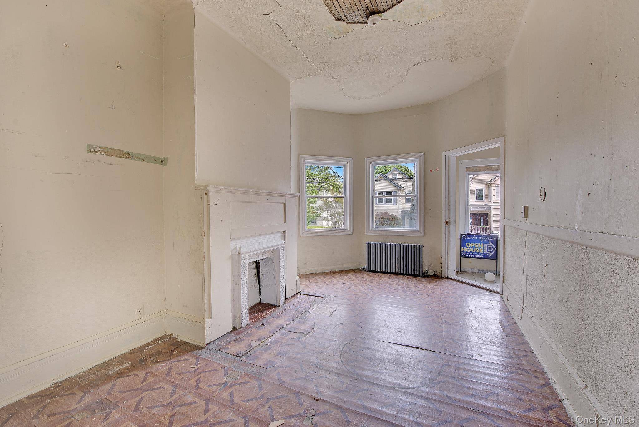 Casa com 8 Quartos à Venda em Flushing - Nova Iorque - EUA - 4