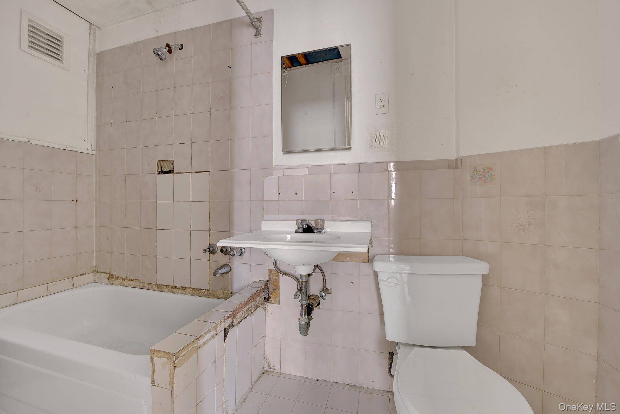 Casa com 8 Quartos à Venda em Flushing - Nova Iorque - EUA - 7