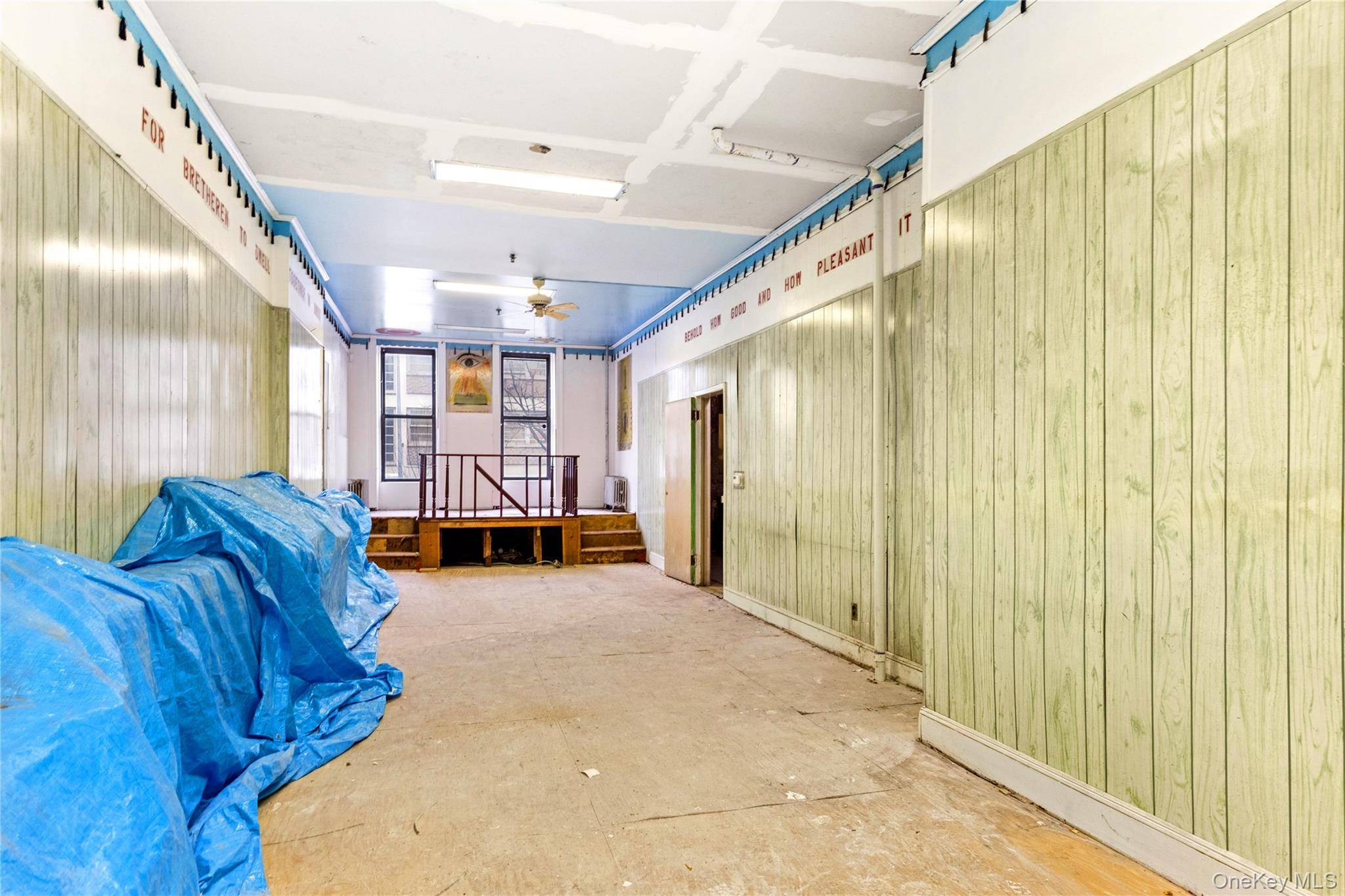 8 Bedroom Home for Sale in New York - Manhattan - New York - USA - 4