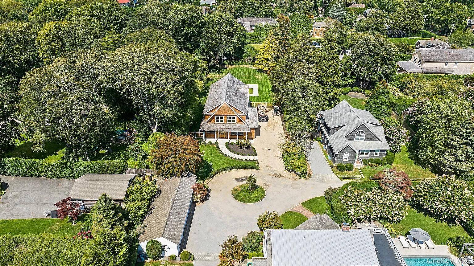 Casa com 8 Quartos à Venda em Southampton - Nova Iorque - EUA - 2