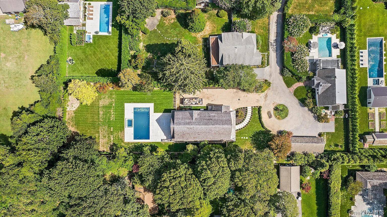 Casa com 8 Quartos à Venda em Southampton - Nova Iorque - EUA - 3