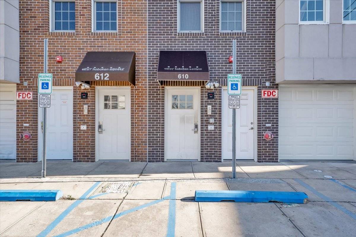Casa com 8 Quartos à Venda em Union City - Nova Jersey - EUA - 5