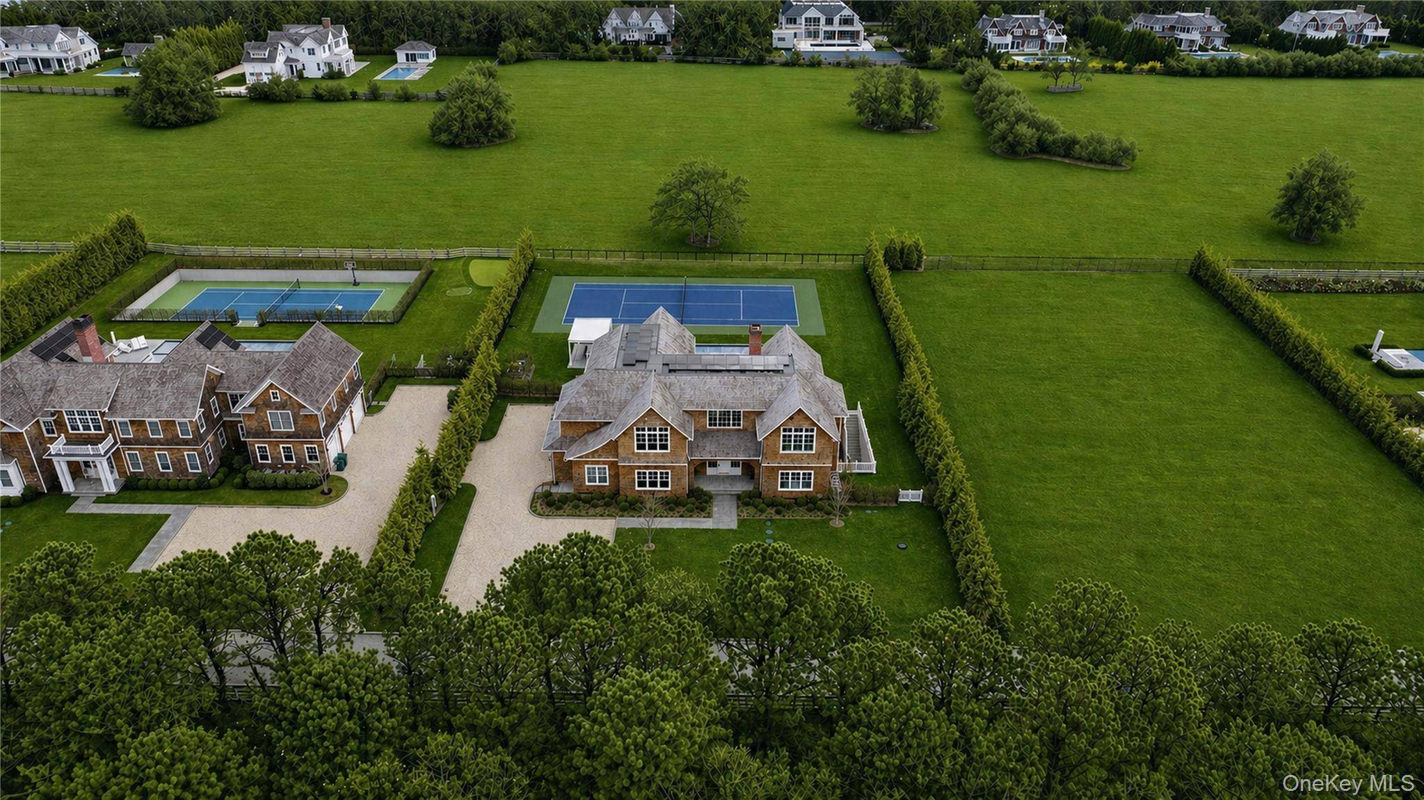 Casa de 8 Dormitorios en Venta en Water Mill - Nueva York - EE. UU. - 2