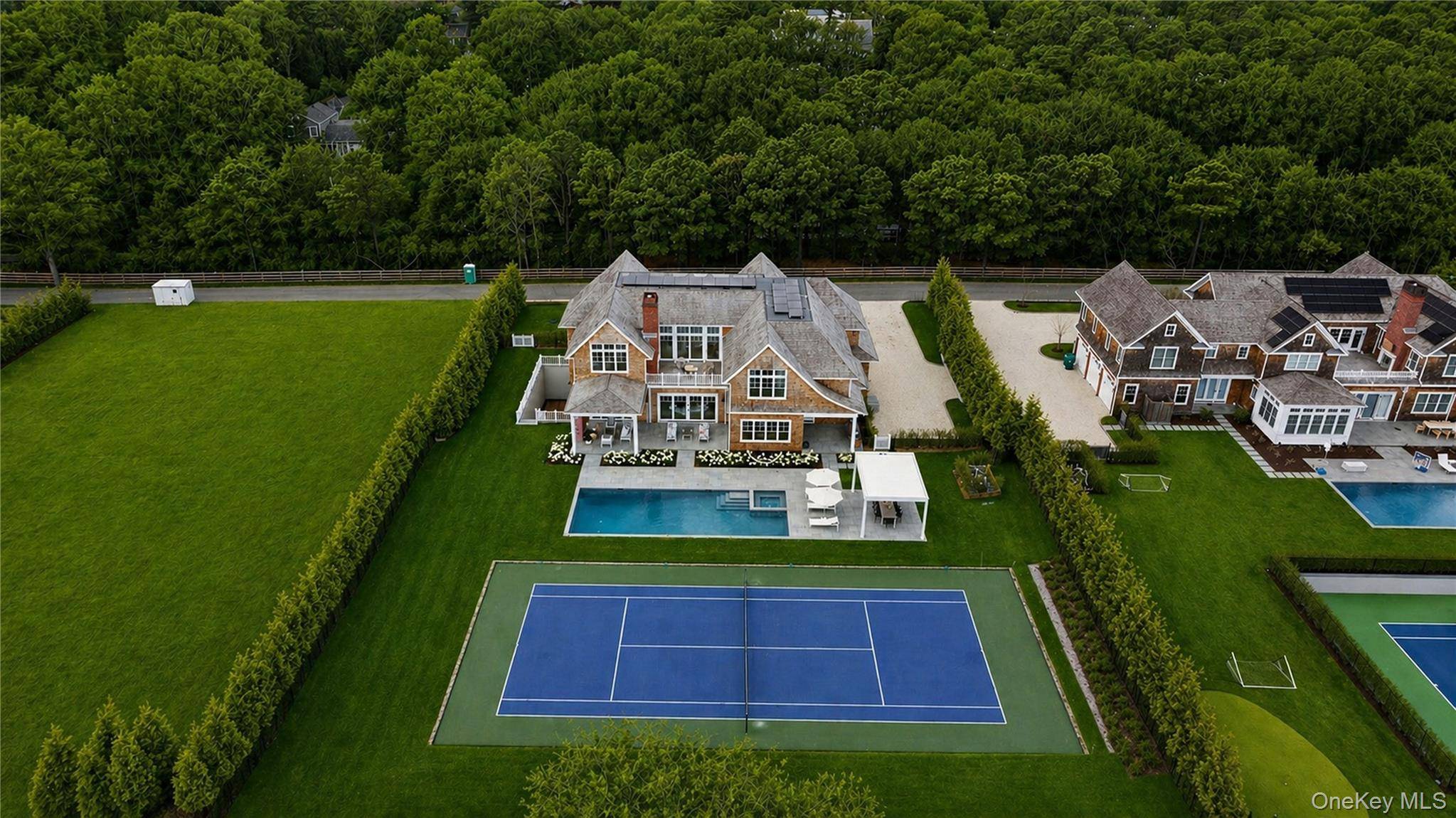 Casa de 8 Dormitorios en Venta en Water Mill - Nueva York - EE. UU. - 3