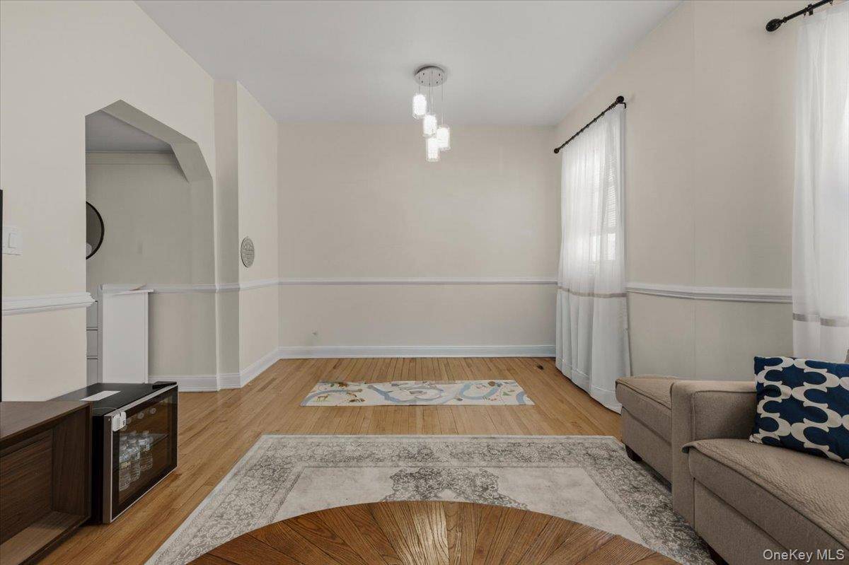 Casa com 9 Quartos à Venda em Bronx - Nova Iorque - EUA - 4