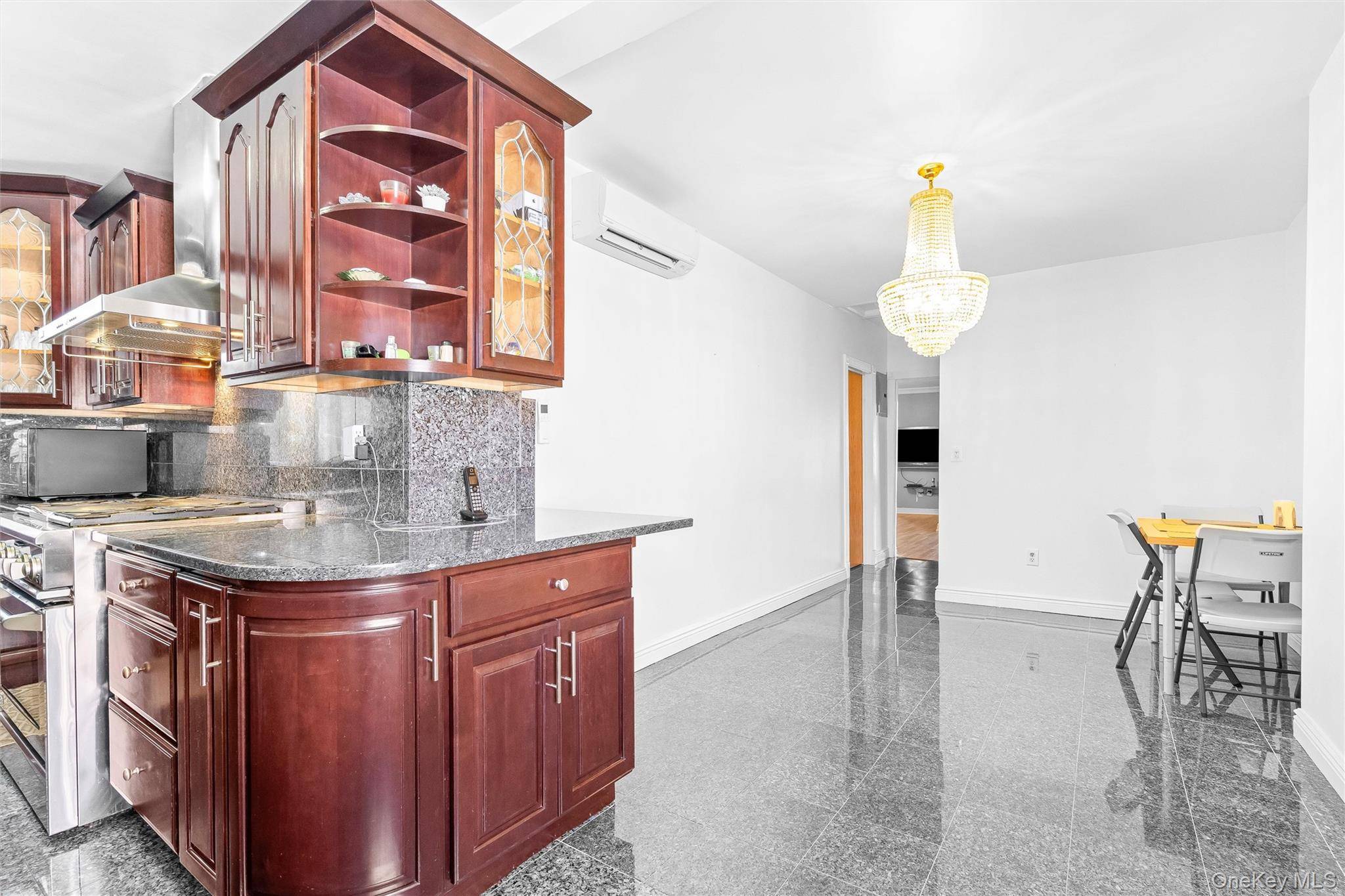 Casa com 9 Quartos à Venda em Bronx - Nova Iorque - EUA - 7