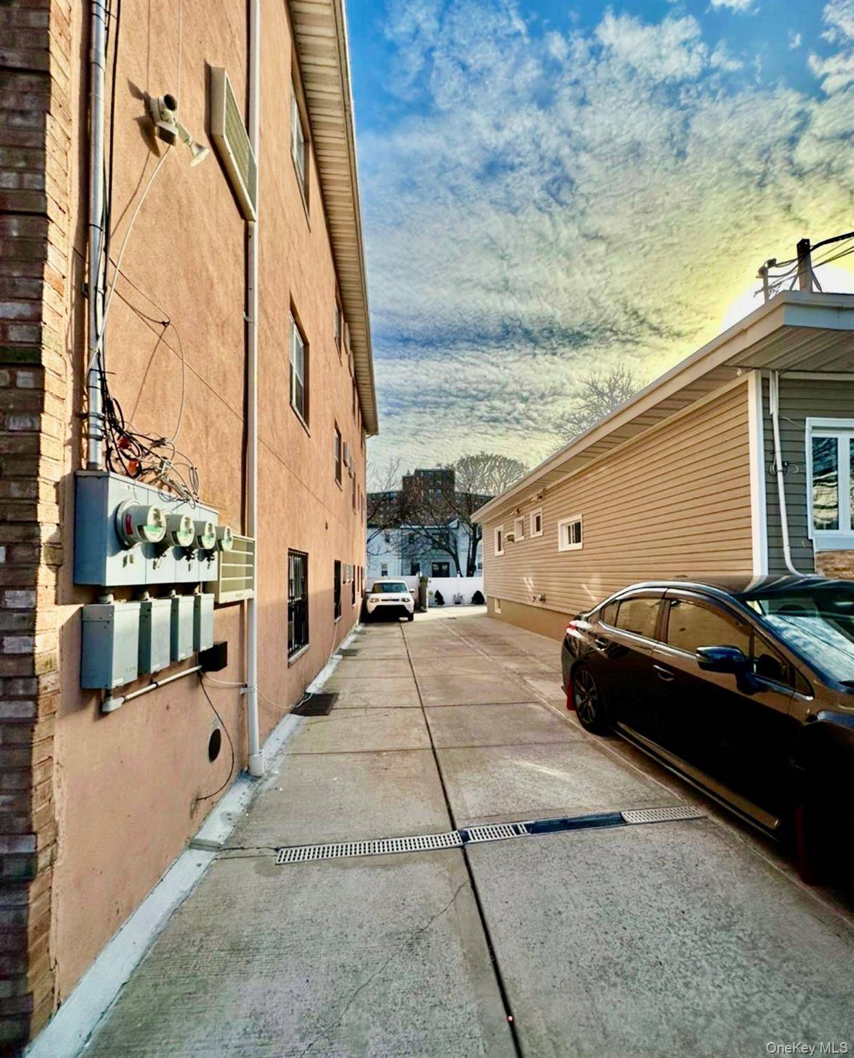 Casa com 9 Quartos à Venda em Bronx - Nova Iorque - EUA - 2