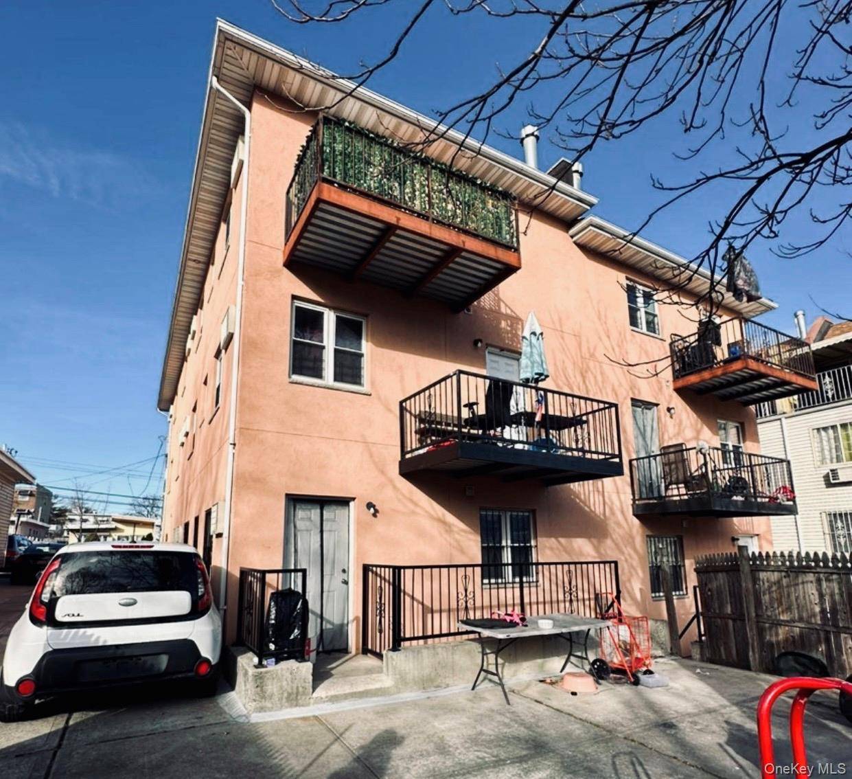 Casa com 9 Quartos à Venda em Bronx - Nova Iorque - EUA - 3