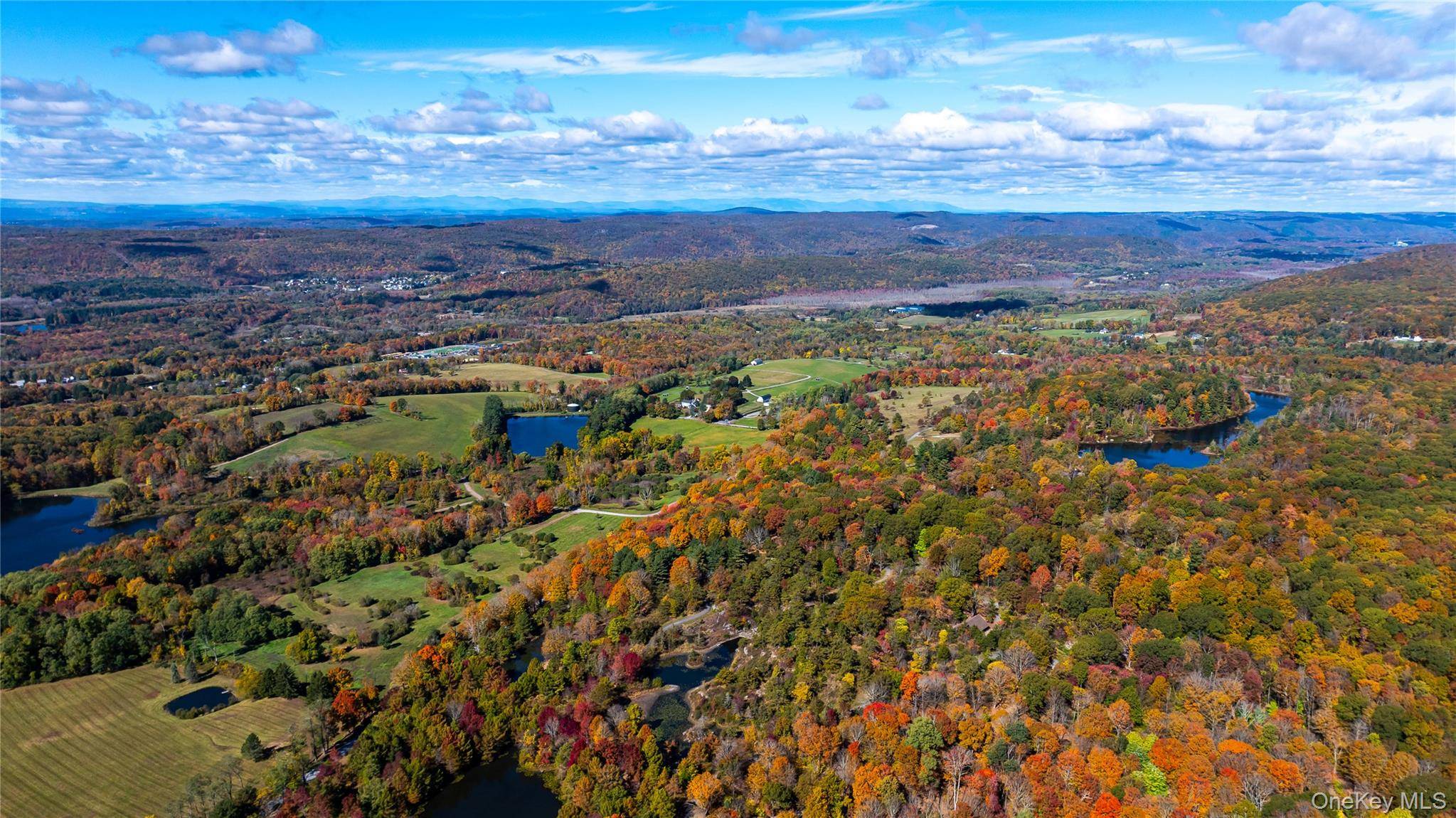 Casa de 9 Dormitorios en Venta en Pawling - Nueva York - EE. UU. - 2