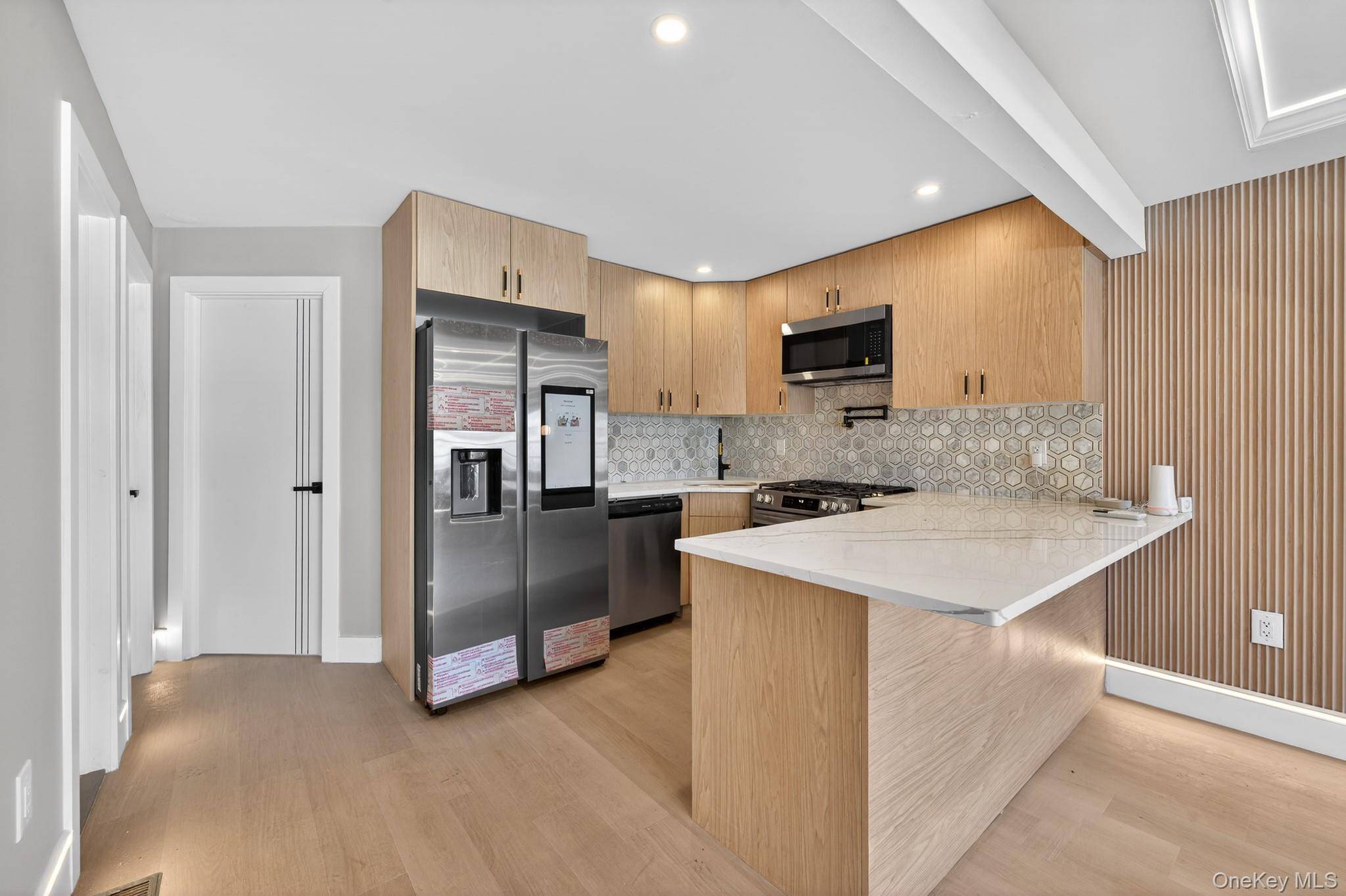 Casa com 9 Quartos à Venda em Rosedale - Nova Iorque - EUA - 3