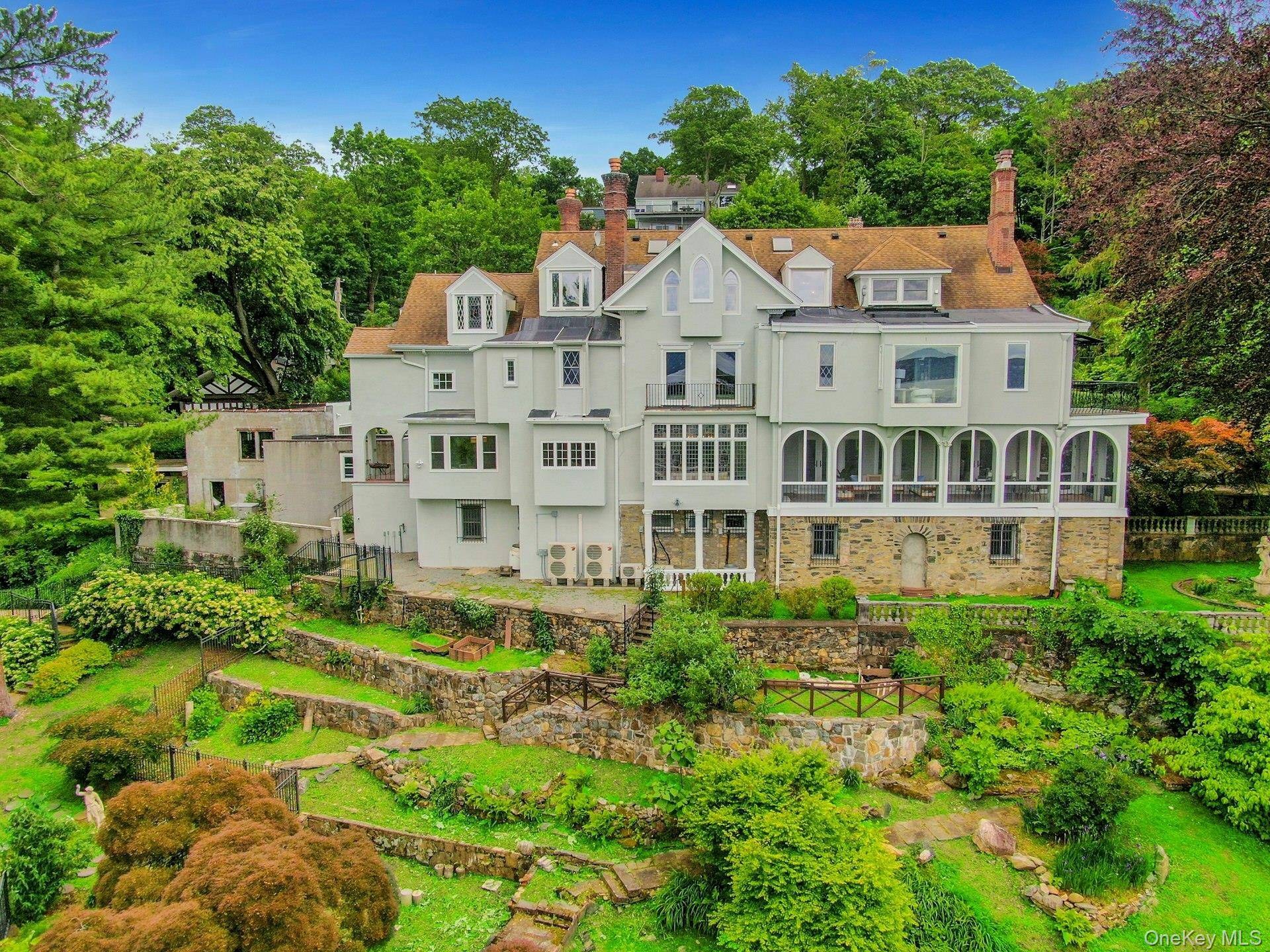 Casa com 9 Quartos à Venda em Tarrytown - Nova Iorque - EUA - 3