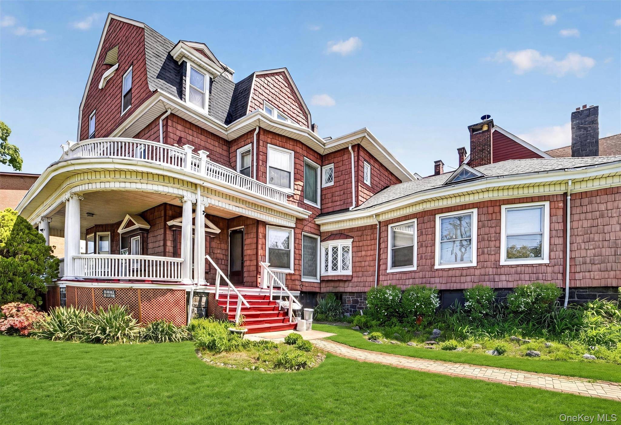 Casa de 9 Dormitorios en Venta en Yonkers - Nueva York - EE. UU. - 2
