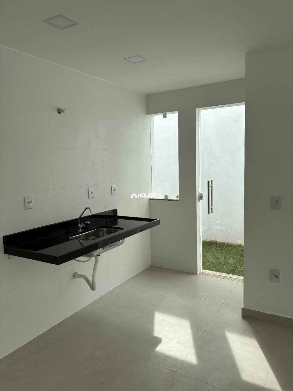 Casa de 2 Quartos à Venda em Nova Jerusalém - Anchieta - Espírito Santo - Brasil - 3