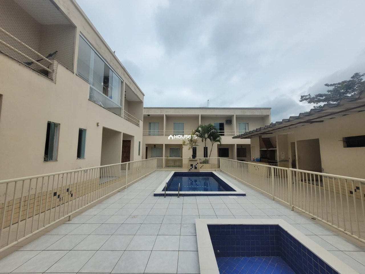 Casa de 2 Quartos à Venda na Praia do Morro - Guarapari - Espírito Santo - Brasil - 1