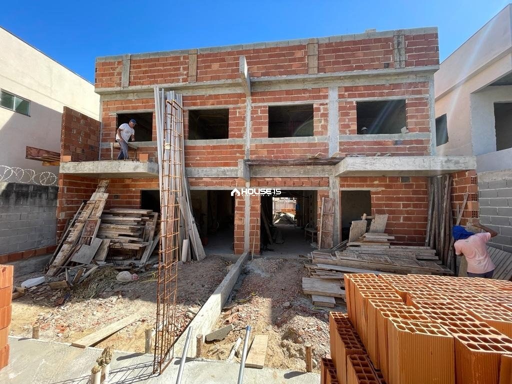 Casa de 2 Quartos à Venda no Jardim Boa Vista - Guarapari - Espírito Santo - Brasil - 8