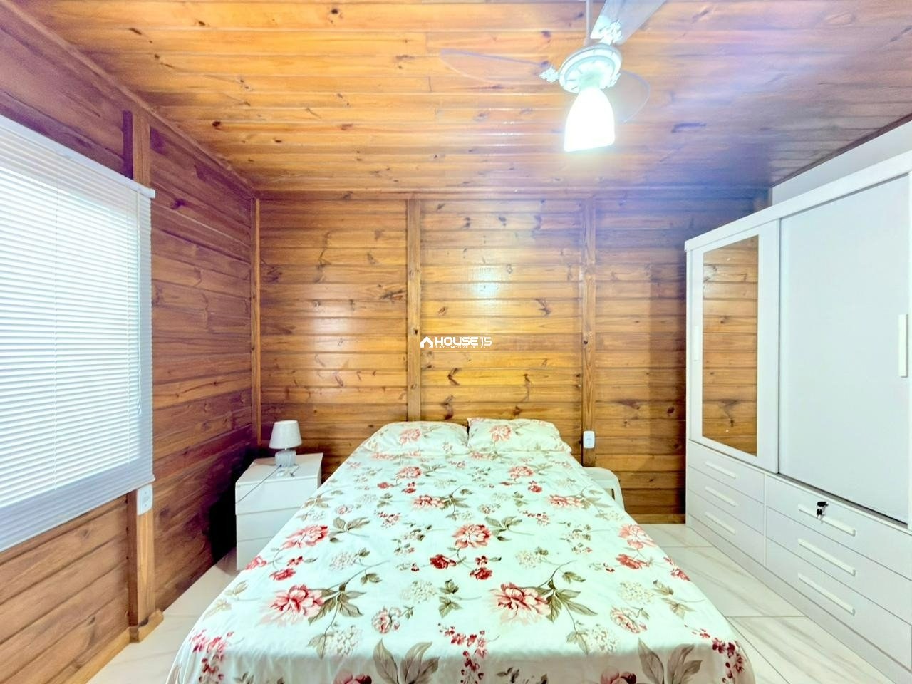 Casa de 3 Quartos à Venda em MEAIPE - Guarapari - Espírito Santo - Brasil - 4