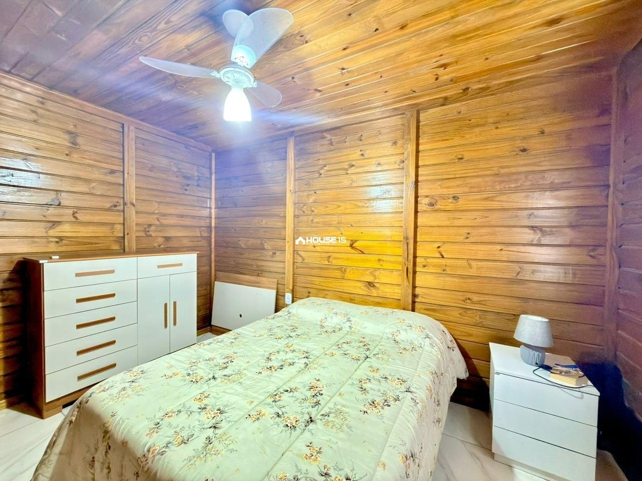 Casa de 3 Quartos à Venda em MEAIPE - Guarapari - Espírito Santo - Brasil - 8