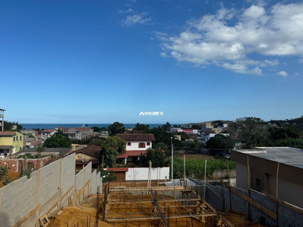 Casa de 3 Quartos à Venda em Perocão - Guarapari - Espírito Santo - Brasil - 2