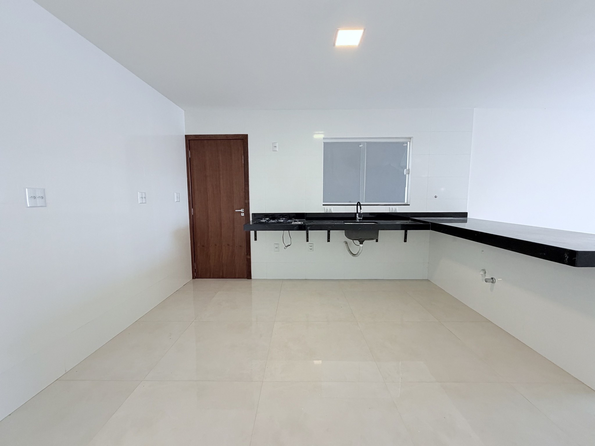 Casa de 3 Quartos à Venda em Santa Mônica - Guarapari - Espírito Santo - Brasil - 6