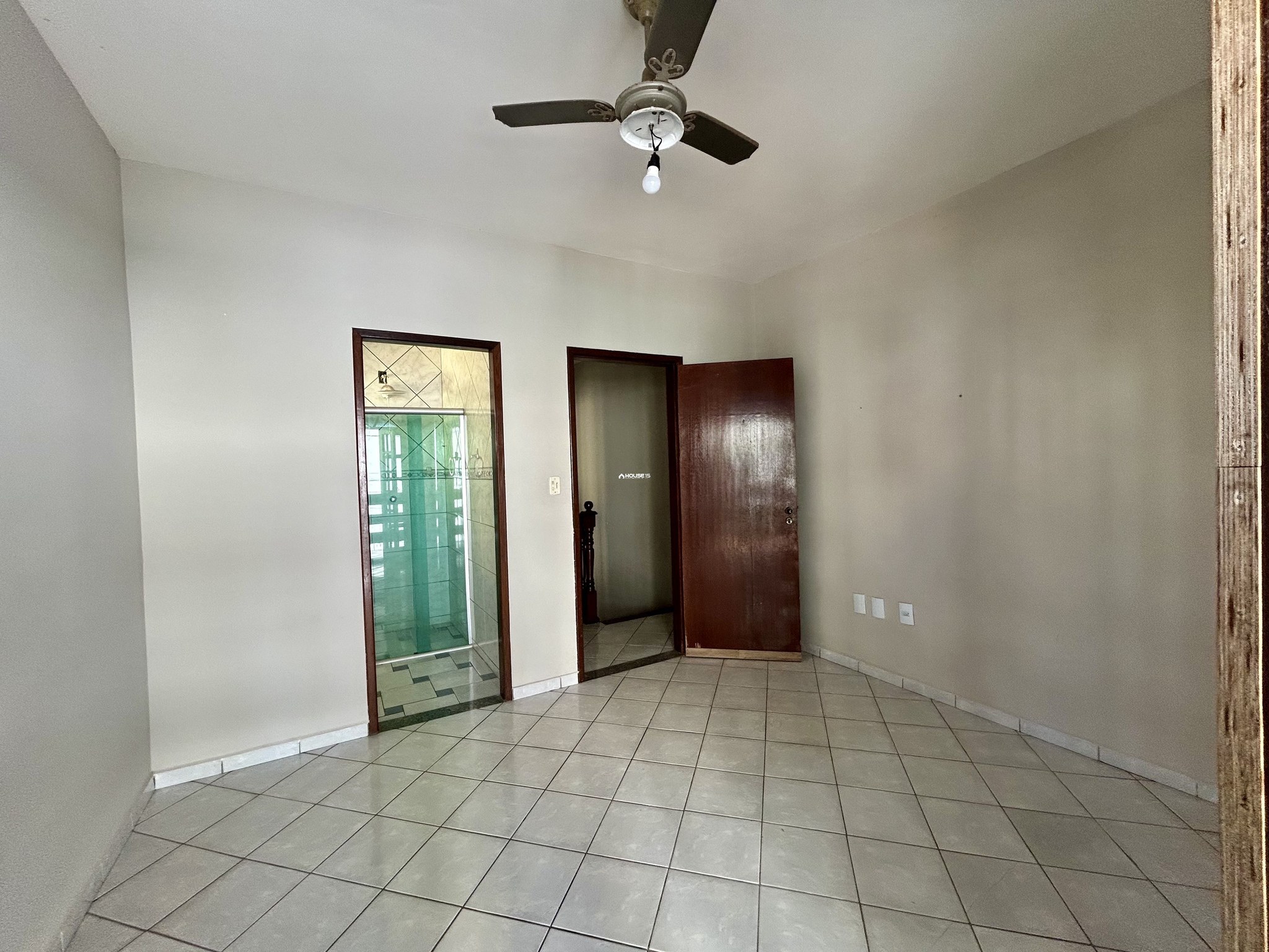 Casa de 4 Quartos à Venda na Enseada Azul - Guarapari - Espírito Santo - Brasil - 8
