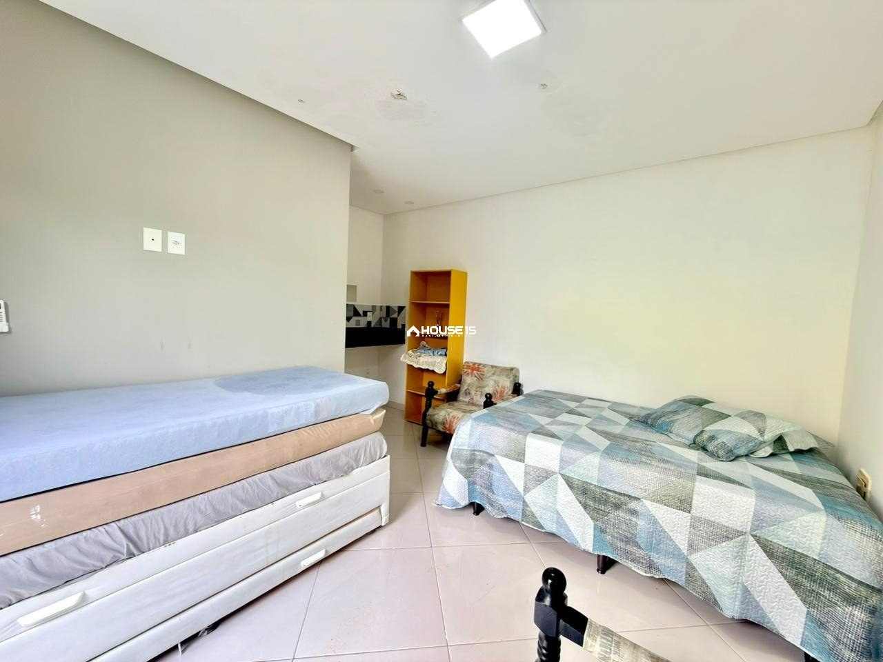 Casa de 5 Quartos à Venda em Nova Guarapari - Guarapari - Espírito Santo - Brasil - 2