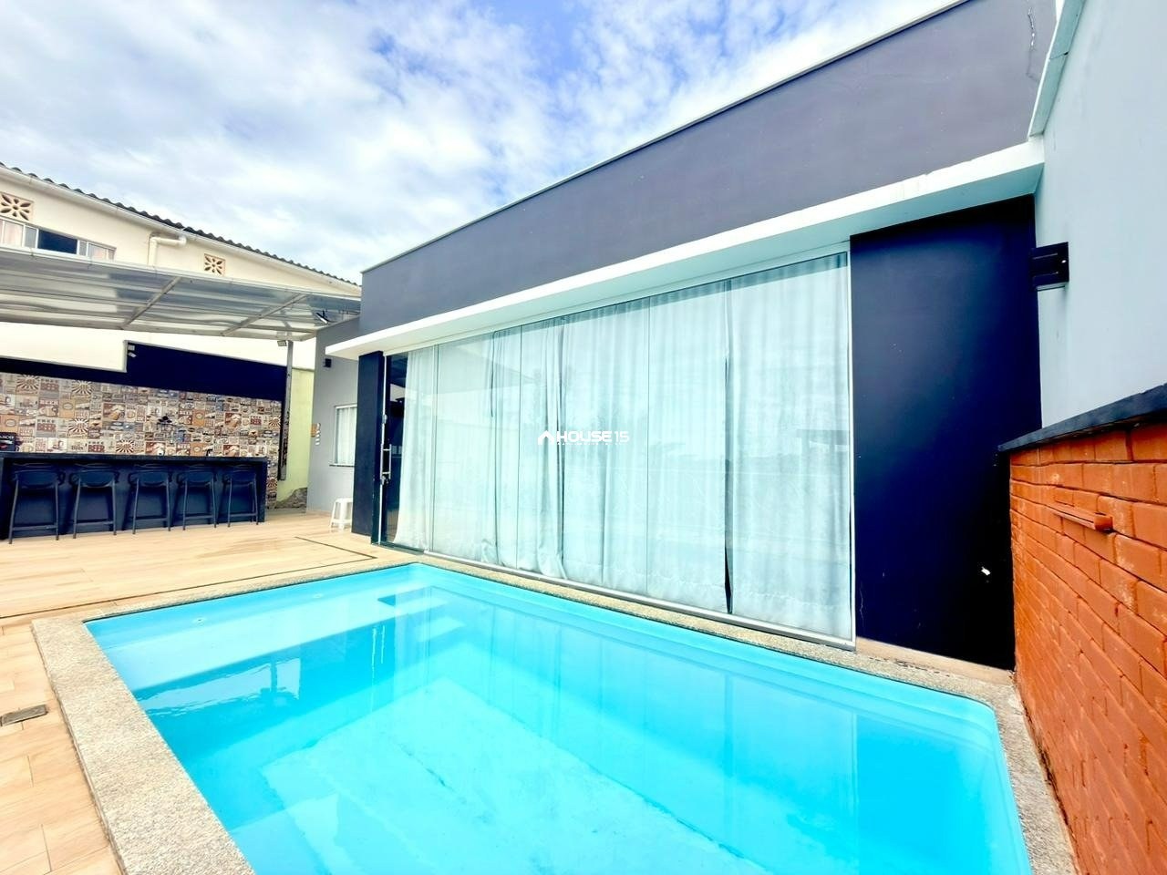 Casa de 5 Quartos à Venda em Nova Guarapari - Guarapari - Espírito Santo - Brasil - 8
