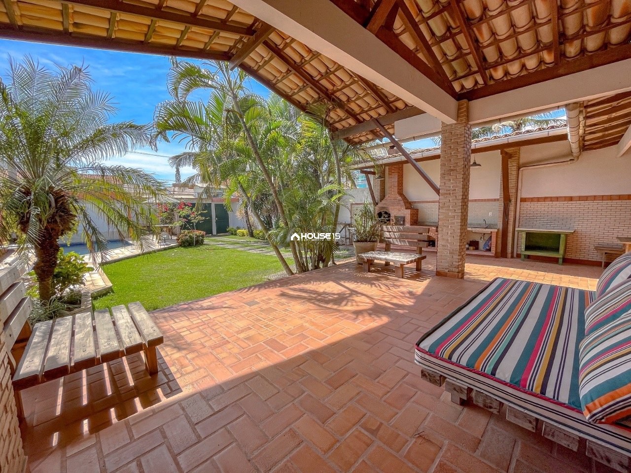 Casa de 5 Quartos à Venda na Enseada Azul - Guarapari - Espírito Santo - Brasil - 6