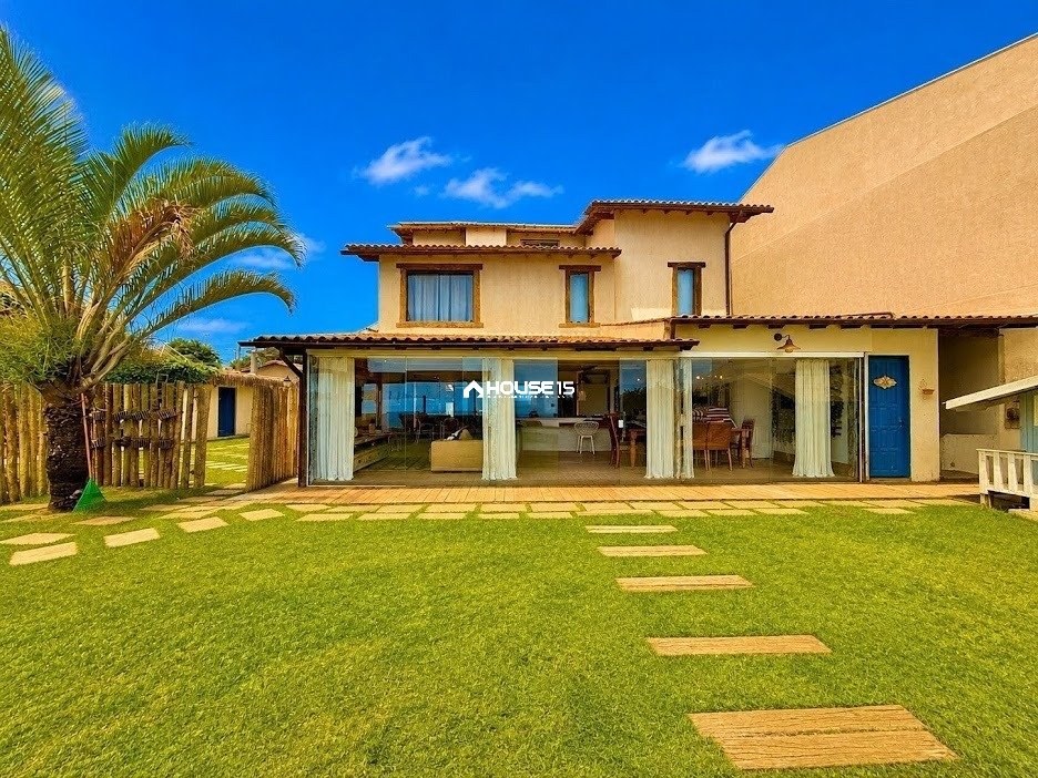 Casa de 7 Quartos à Venda em SANTA MÔNICA - Guarapari - Espírito Santo - Brasil - 2