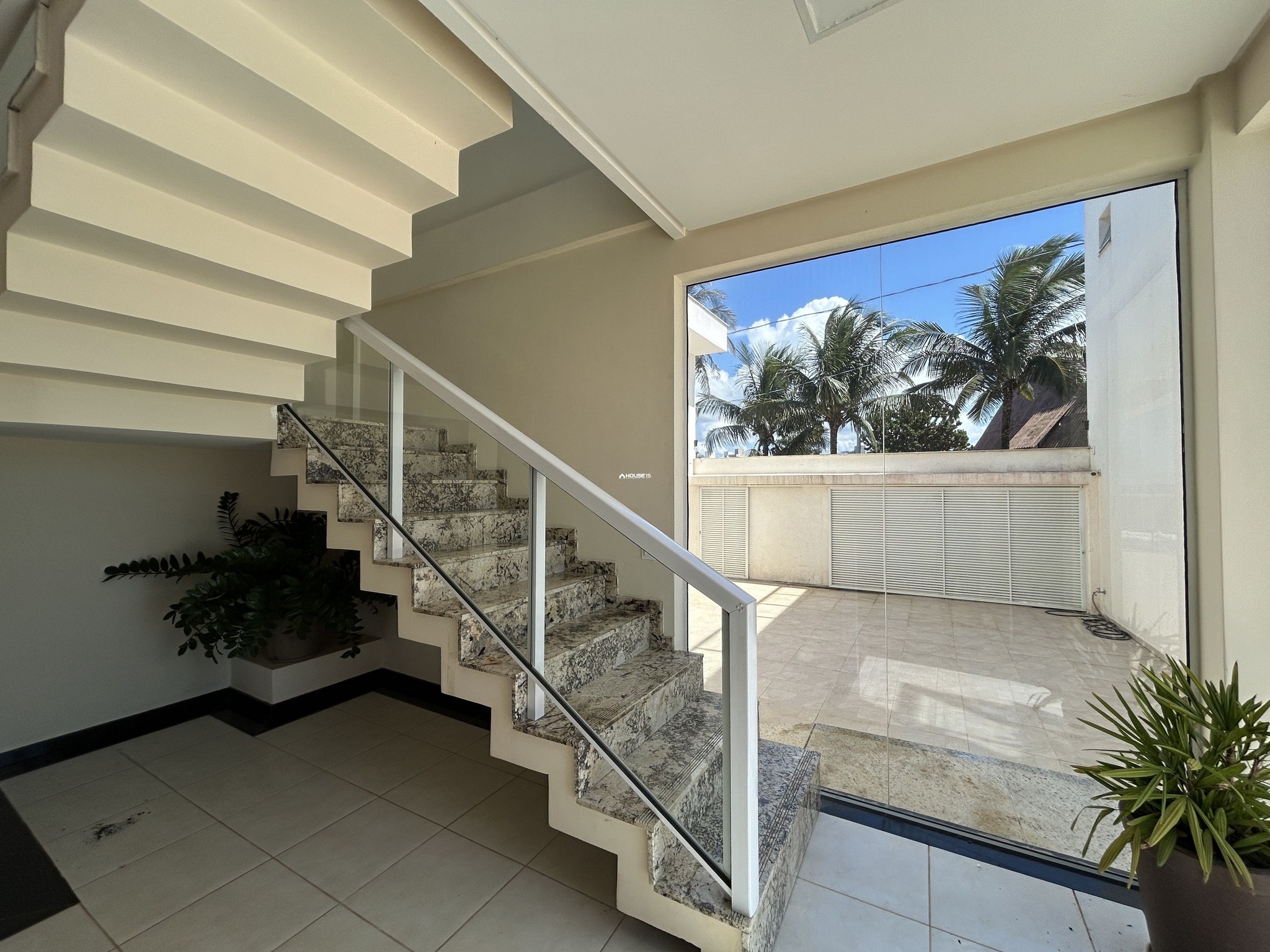 Casa de 7 Quartos à Venda na Enseada Azul - Guarapari - Espírito Santo - Brasil - 8
