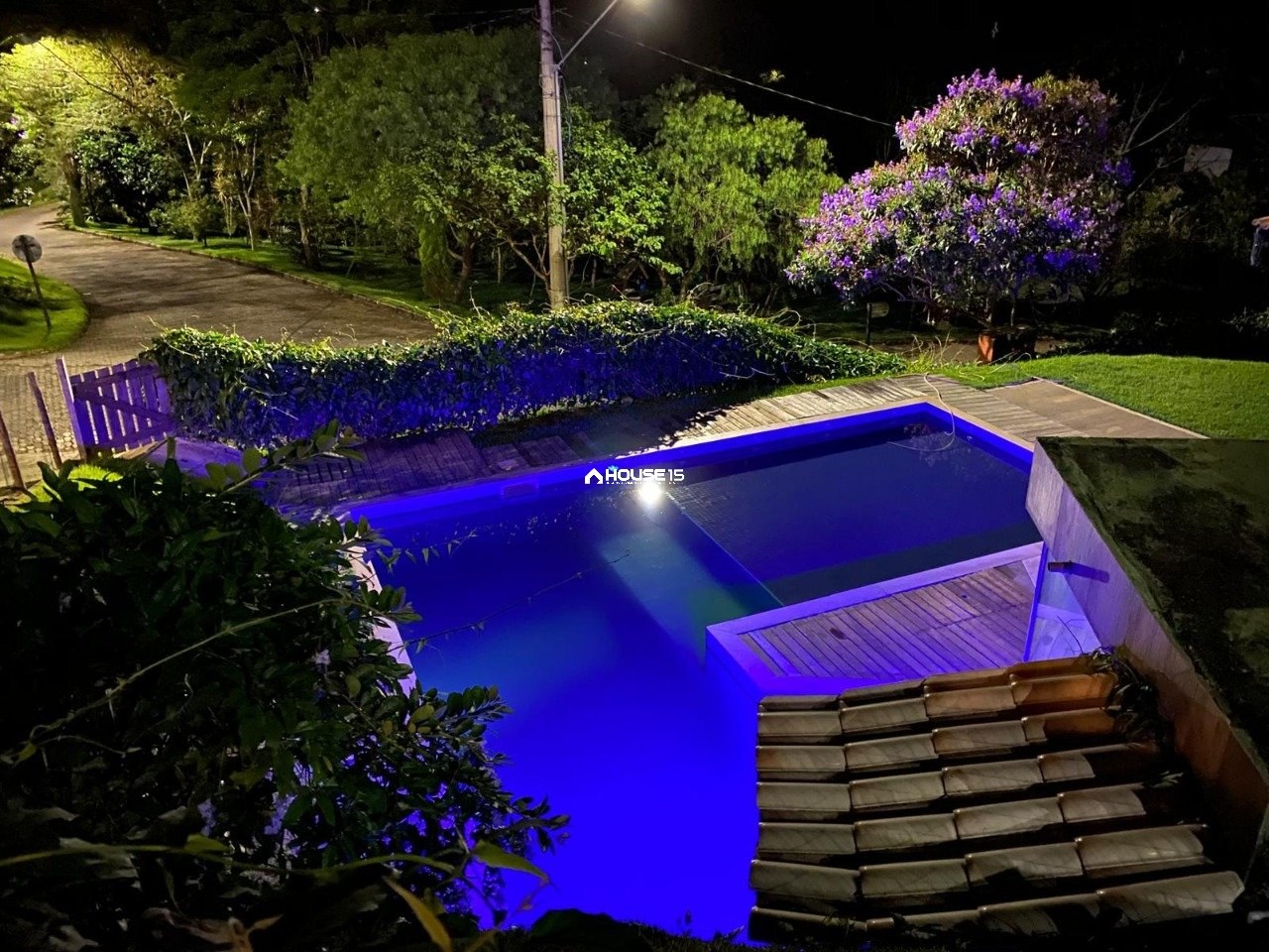 Casa de 8 Quartos à Venda em Buenos Aires - Guarapari - Espírito Santo - Brasil - 7