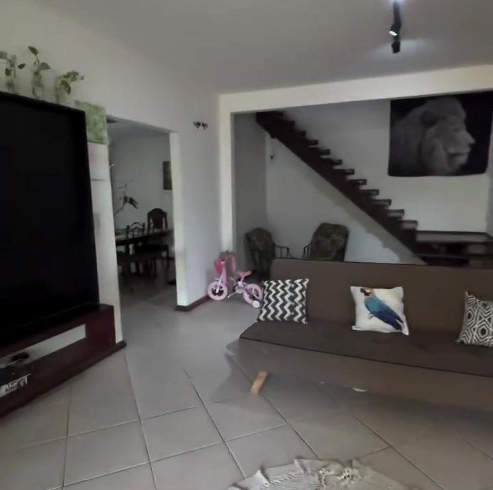 Casa Duplex de 5 Quartos à Venda no Sol Nascente - Guarapari - Espírito Santo - Brasil - 3