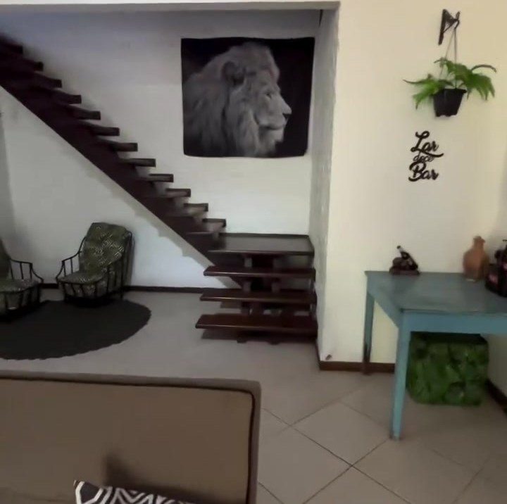 Casa Duplex de 5 Quartos à Venda no Sol Nascente - Guarapari - Espírito Santo - Brasil - 4