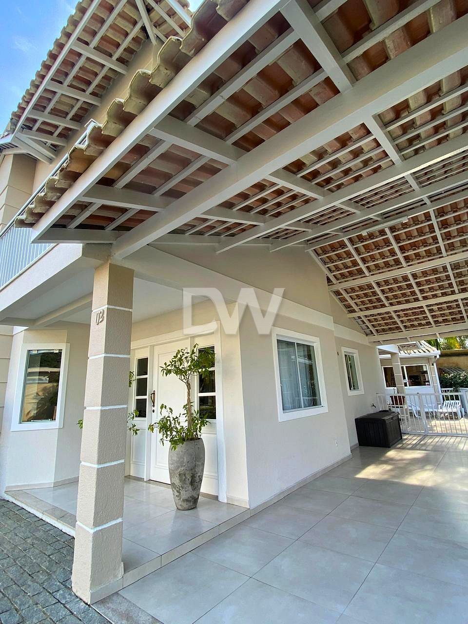 Casa em Condomínio com 3 Quartos à Venda em Balneário Camboriú - Santa Catarina - Brasil - 3