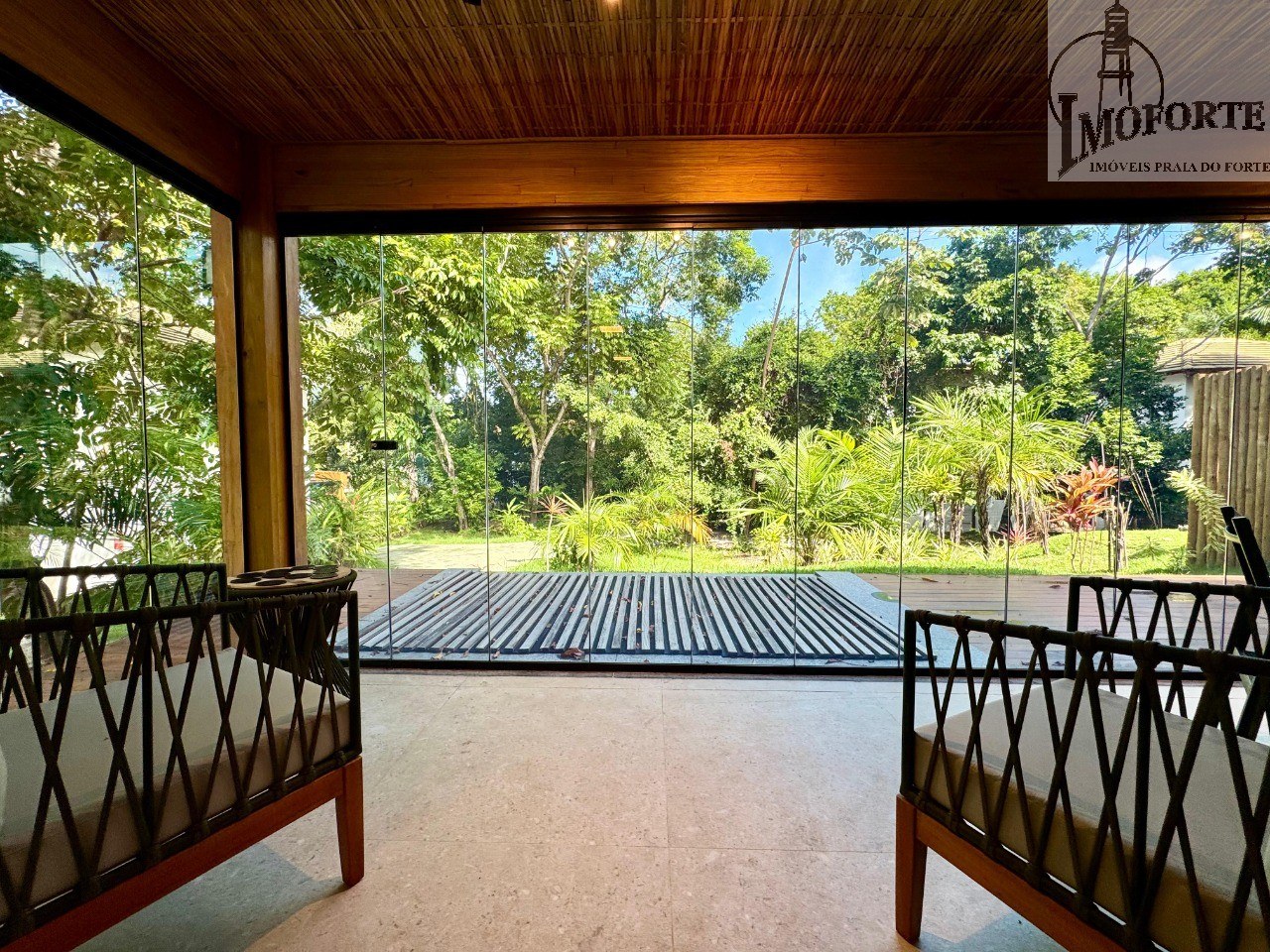 Casa em Condomínio com 3 Suítes à Venda em Praia do Forte – Mata de São João – BA - 6