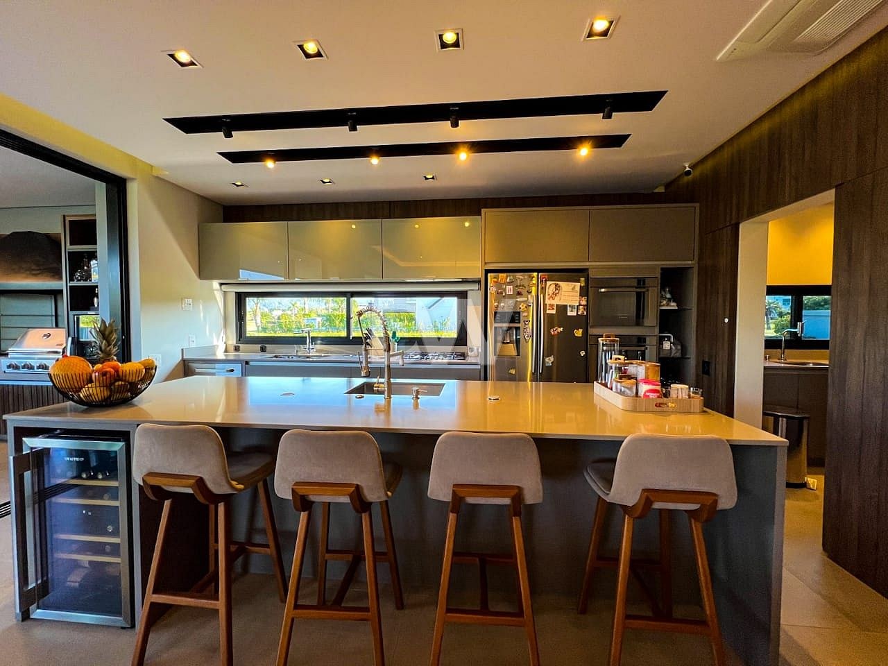 Casa en Condominio de 4 Suites en Venta en Balneário Camboriú - Santa Catarina - Brasil - 1