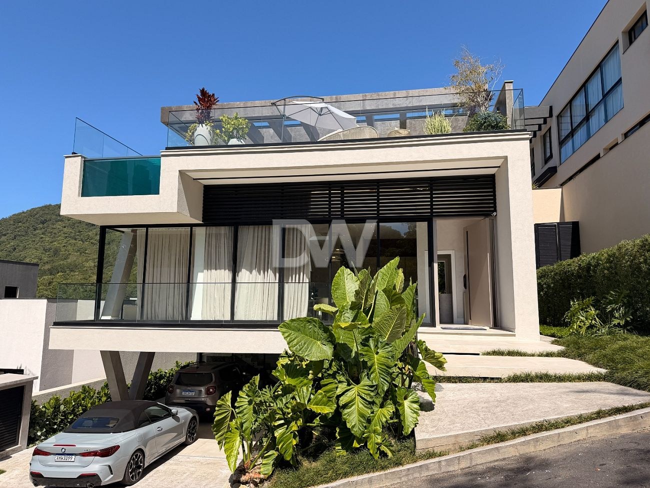 Casa en Condominio de 4 Suites en Venta en Balneário Camboriú - Santa Catarina - Brasil - 1