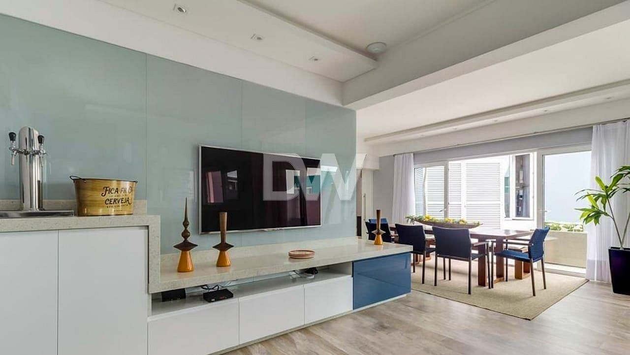 Casa en Condominio de 4 Suites en Venta en Balneário Camboriú - Santa Catarina - Brasil - 8