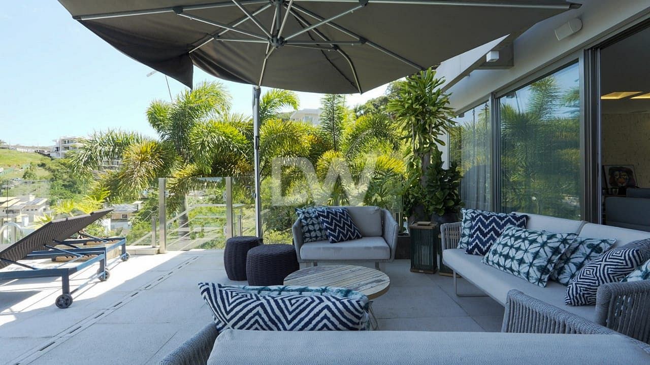 Casa en Condominio de 4 Suites en Venta en Itajaí - Santa Catarina - Brasil - 2