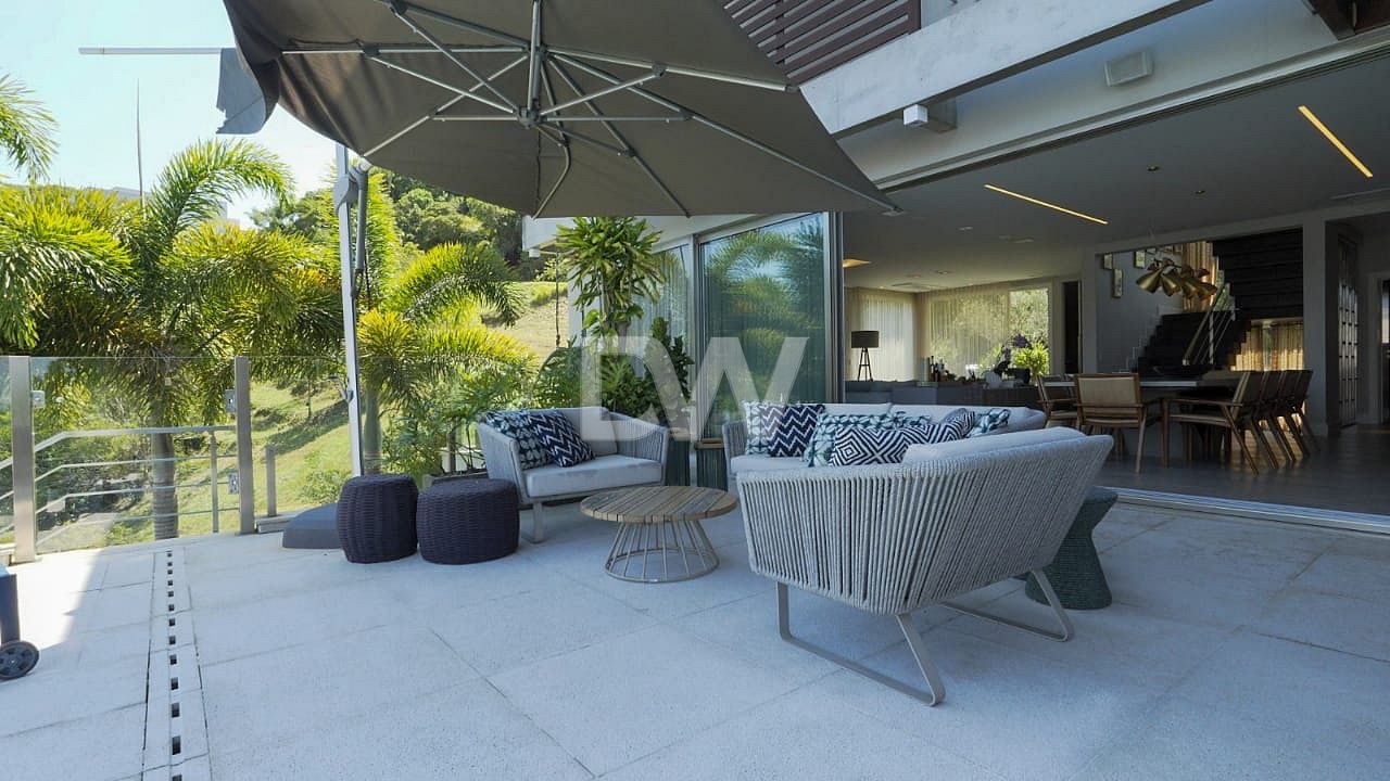 Casa en Condominio de 4 Suites en Venta en Itajaí - Santa Catarina - Brasil - 3